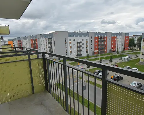2 pokoje, komórka, miejsce postojowe