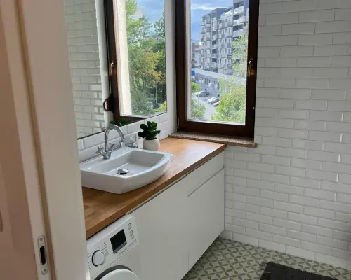 Dwa pokoje z dużym balkonem, klima ul. Przyjaźni