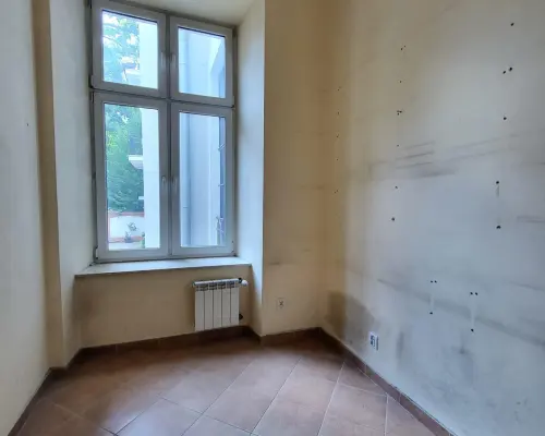 Reprezentacyjny lokal z przeznaczeniem na działalność biurową przy ul. Smoleńsk