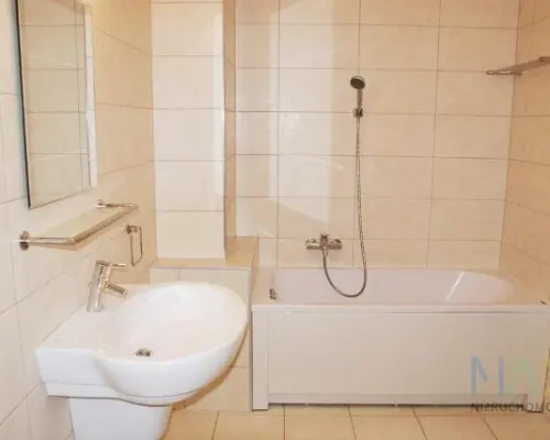 Przestronne 2 pokoje w śródmieściu. nowe budownictwo