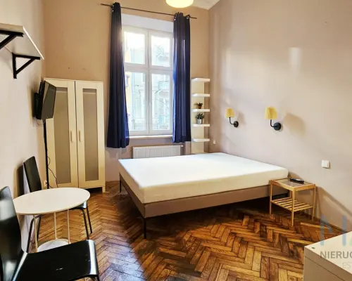 minimalistyczne studio w Starym Mieście