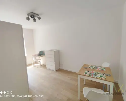 rozkładowe , 2-pokojowe mieszkanie na wynajem, os. Centrum B, N. Huta