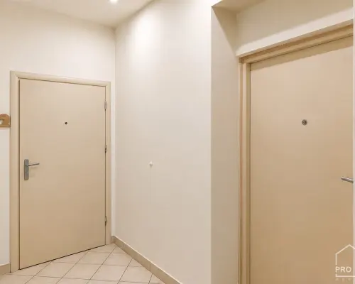 Dwa niezależne mieszkania przy Parku Chopina