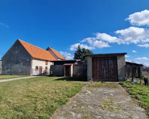 Nieruchomość z potencjałem- dom i działka