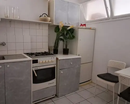 WOMBAT NIERUCHOMOŚCI     oferuje na sprzedaż atrakcyjne 2-pokojowe mieszkanie z balkonem o powierzchni  39,50m 2  , usytuowane