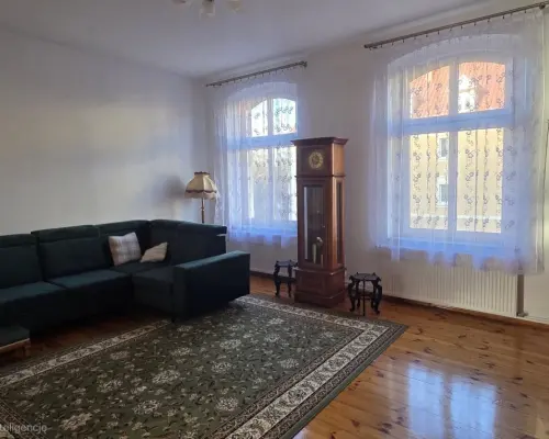 OFERTA SPRZEDAŻY - WYJĄTKOWA NIERUCHOMOŚĆ W KAMIENICY - ŚWIEBODZICE         Mieszkanie BEZCZYNSZOWE !!!     !!!NOWA CENA !!!