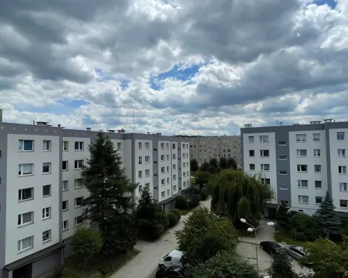 Komfortowe 2-pok.mieszkanie po remoncie z balkonem