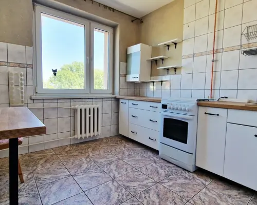 Dwupokojowe mieszkanie z balkonem, 2 piętro