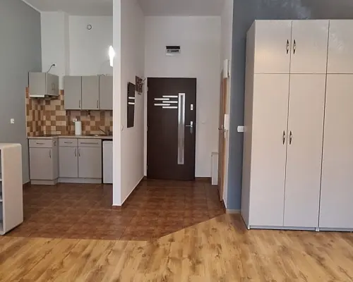 WOMBAT NIERUCHOMOŚCI  prezentuje na sprzedaż Przestronne STUDIO o powierzchni  36,30 m² (możliwość  łatwego zrobienia DWOC