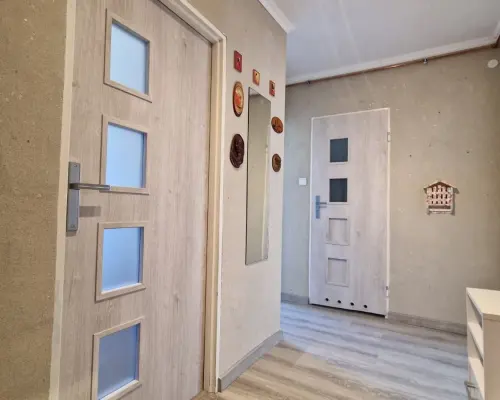 Dwupokojowe mieszkanie z balkonem, 2 piętro