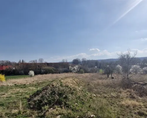 Działka budowlana na sprzedaż,piękna, okolica