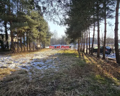Działka położona w bardzo urokliwym miejscu.