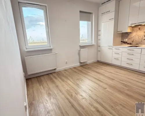 Jasne 2 pokojowe w oficynie, ul. Sławomira, wolne od zaraz!