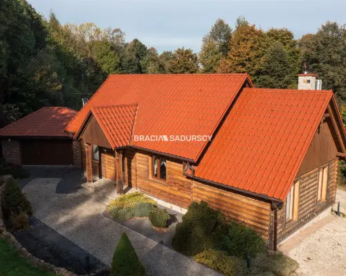 Prywatny dom z dużą działką leśną