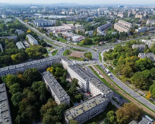 Lokal usługowo-handlowy ok. 150m2 – duża witryna