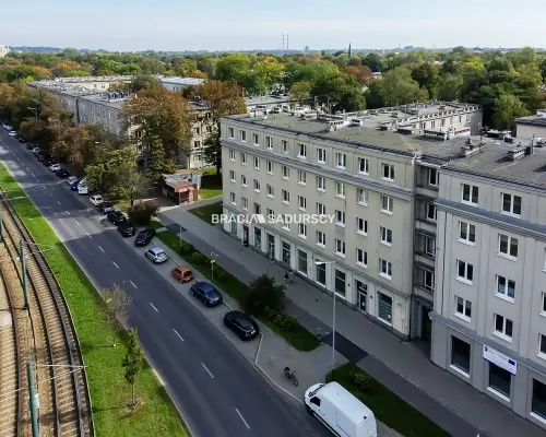 Lokal usługowo-handlowy ok. 150m2 – duża witryna