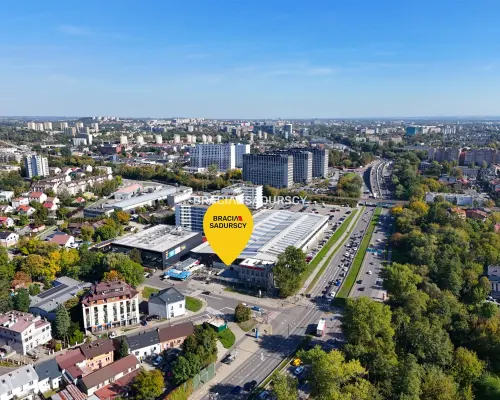Obiekt handlowy z możl. rozbudowy, działka 250m2