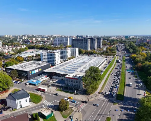 Obiekt handlowy z możl. rozbudowy, działka 250m2