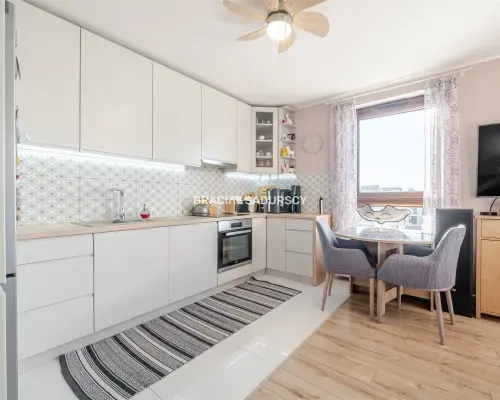3 POKOJE | LOGGIA | KLIMATYZACJA | MISTRZEJOWICE