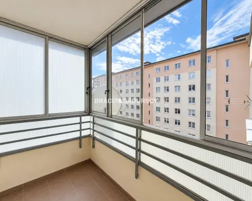 Sprzedam 2 pokojowe mieszkanie 45 m2, Okulickiego