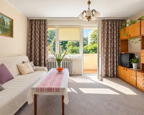 3 pokoje, 56 m², balkon, osobna kuchnia
