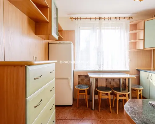 3 pok/ osobna kuchnia/ balkon- ul. Stojałowskiego.