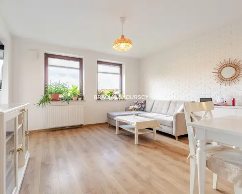 2 pok| balkon| cicha okolica| Wierzyńskiego