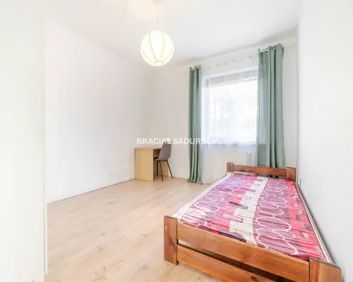64m2 4 pok+ os kuchnia balkon Bronowice