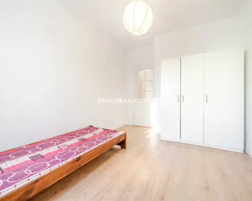 64m2 4 pok+ os kuchnia balkon Bronowice