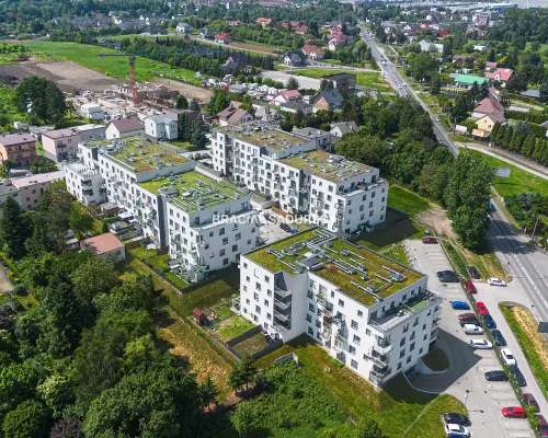 Wygodne mieszkanie 3 pokojowe z balkonem.