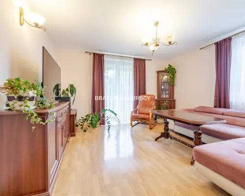 2 piętro, balkon, 3 pok., piwnica,zielono, parking