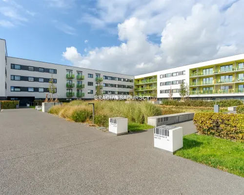 Bronowice - Wizjonerów, 3 pokoje balkon ogródek