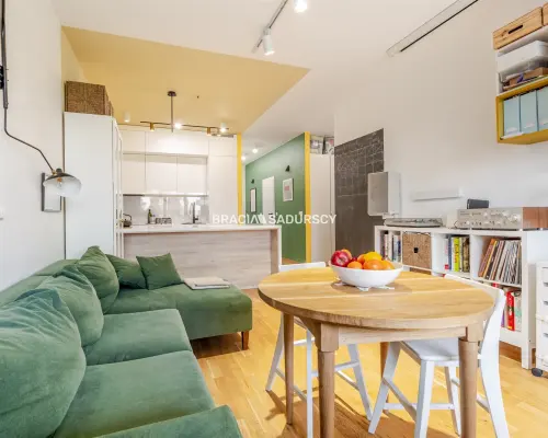Bronowice - Wizjonerów, 3 pokoje balkon ogródek