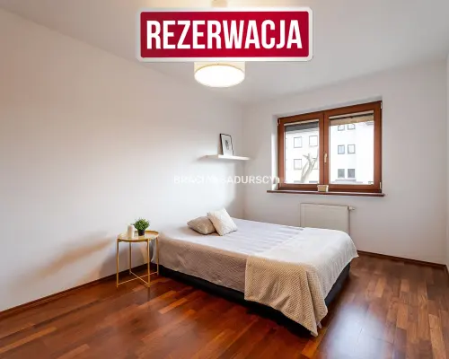 Duże 3 pokoje 79,8 m² | balkon | komórka | garaż | Wierzyńskiego | Kraków    Na sprzedaż przestronne miesz