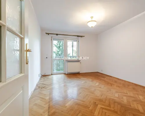 3 pokojowe z garażem