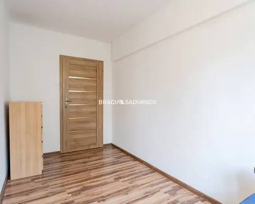 3-POKOJOWE NA OSIEDLU KAZIMIERZOWSKIM
