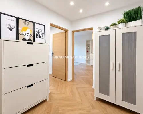 Wynajmę 2-pok, osobna kuchnia, balkon, od zaraz