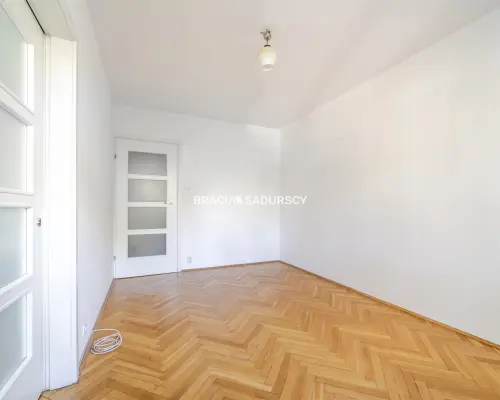 2 pokoje 56 m² | blisko Wawelu i Rynku | parking