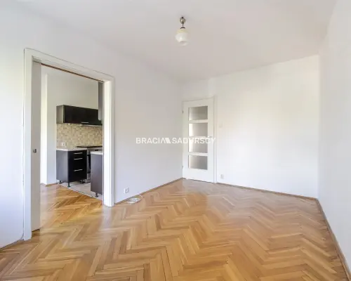2 pokoje 56 m² | blisko Wawelu i Rynku | parking
