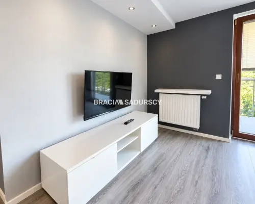 3-pokojowe mieszkanie z balkonem | Żabiniec