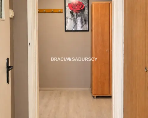 Mieszkanie 42 m² | 1 pokój | balkon | piwnica 10 m² | Skawina, ul. Jana Kilińskiego    Do wynajęcia mieszka