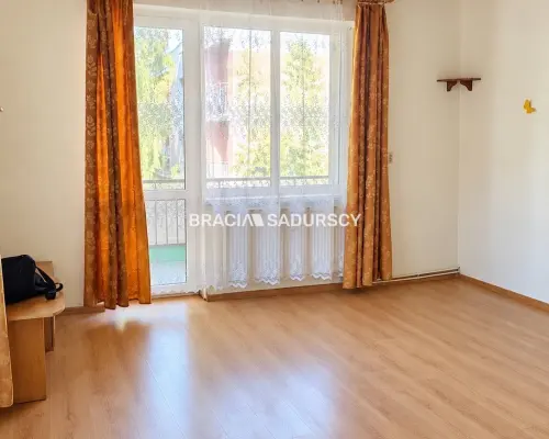 Mieszkanie 42 m² | 1 pokój | balkon | piwnica 10 m² | Skawina, ul. Jana Kilińskiego    Do wynajęcia mieszka