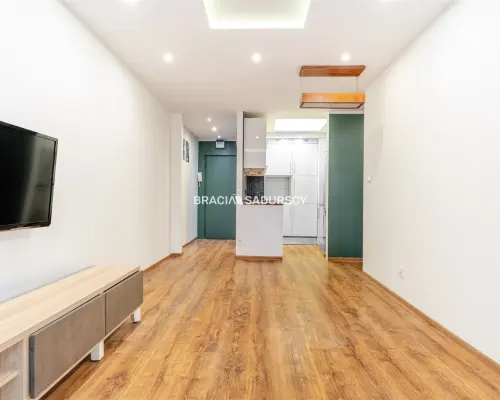 Do wynajęcia nowoczesne mieszkanie po remoncie - 38 m² | os. Strusia, Kraków Nowa Huta    Cena najmu: 2 500 zł | 2 pokoje | P