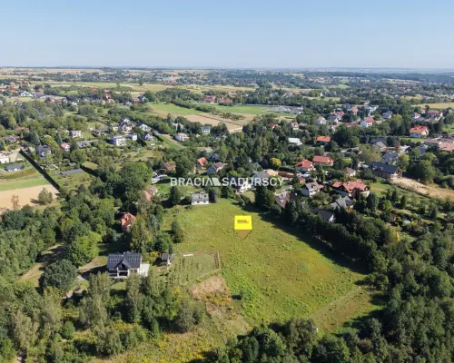Brzozówka, gm. Zielonki 1,1ha + media