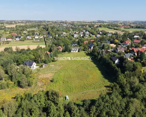 Brzozówka, gm. Zielonki 1,1ha + media