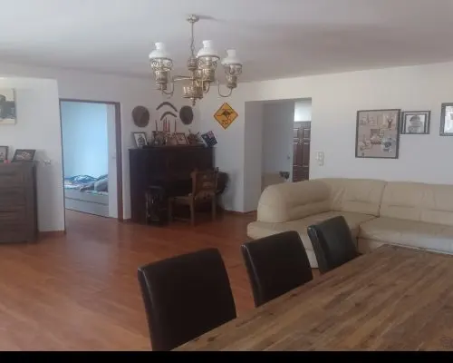 Kompleks produkcyjno-mieszkalny z halami i działką 6000 m² – Mieroszów