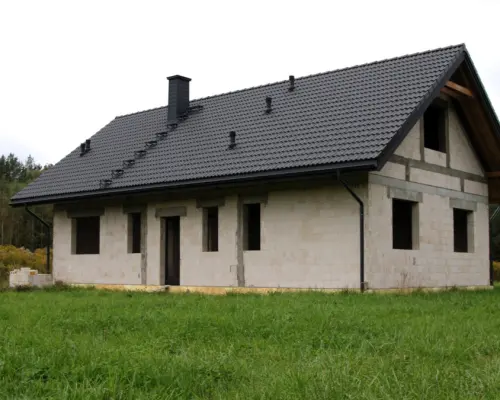 Dom w otoczeniu lasu | działka 2400 m²