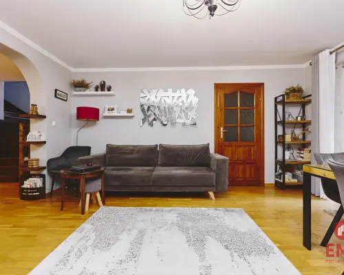 Dom 247 m², 9 pokoi, garaż i sauna – Suwałki