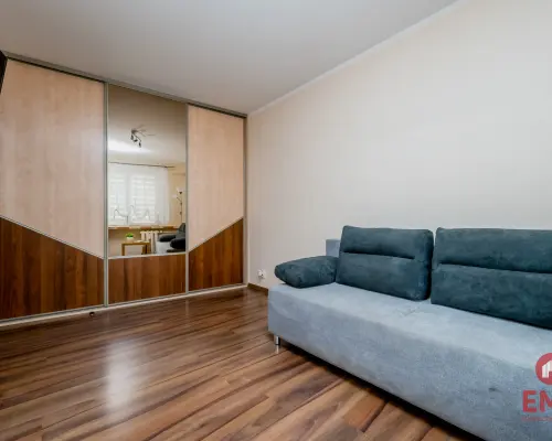 Zadbane 2 pokoje, pierwsze piętro
