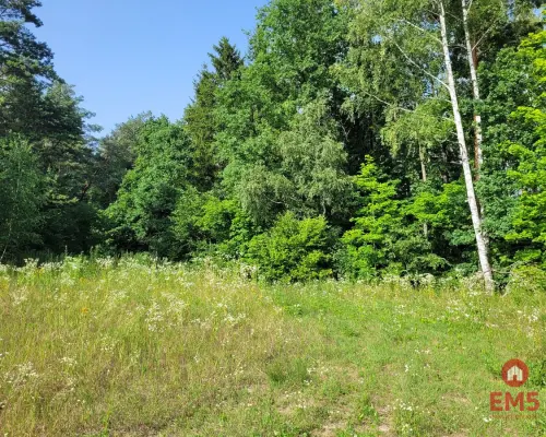 Mazury, jezioro Garbas, duża działka.